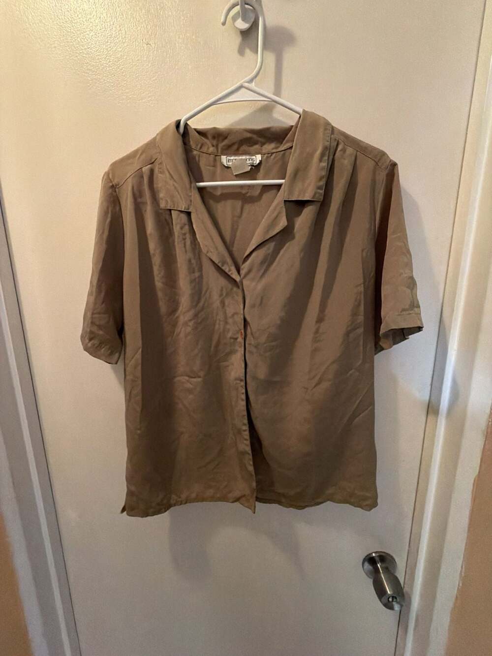 Impressions of California Women's Short Sleeve Button Down Camp Shirt